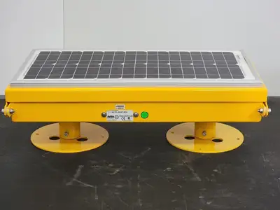 4 Case - Avlite Solar Aviation And Taxiway Light Kit