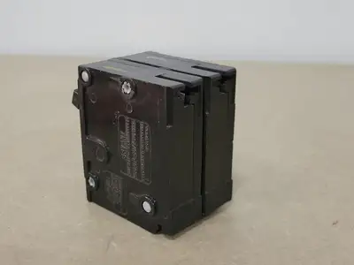 Used BRYANT BR220 Switchgears British Columbia CA | Lenmark #239835