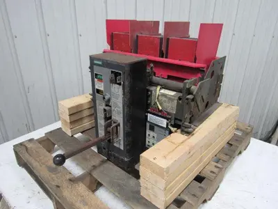 Siemens RLX-1600  1600 Amp Air Circuit Breaker