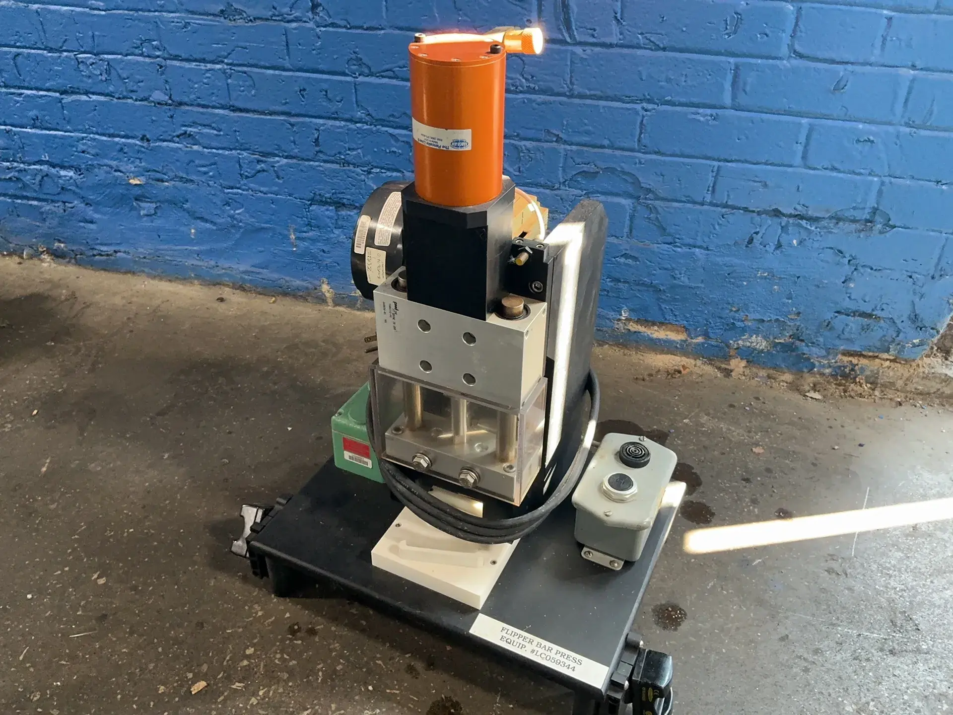 Used 1996 PHD TS061X2H1 Hydraulic Presses Ohio US | HGR 24 #1411432