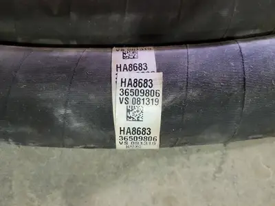 NEW KOMATSU HA8683