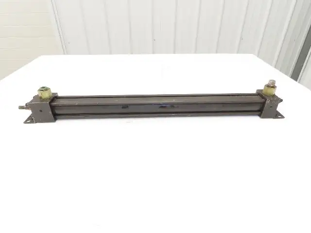Parker CCB2HLT14AC Hydraulic Cylinder 1.5" Bore 22" Stroke 3000psi