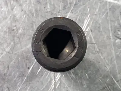 7/8"-9 x 2-1/2" Socket Head Cap Screw (Box of 20)