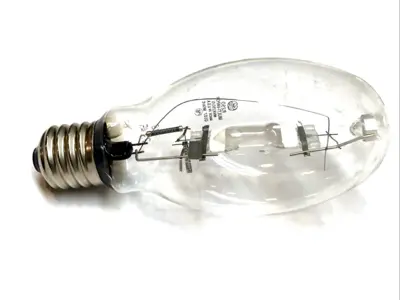 USED GE 250W METAL HALIDE LAMP ED28
