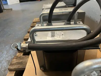 USED TRAFO MODERN E1192/77