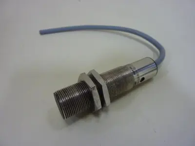 USED BALLUFF BES 516-326-BO-C-03