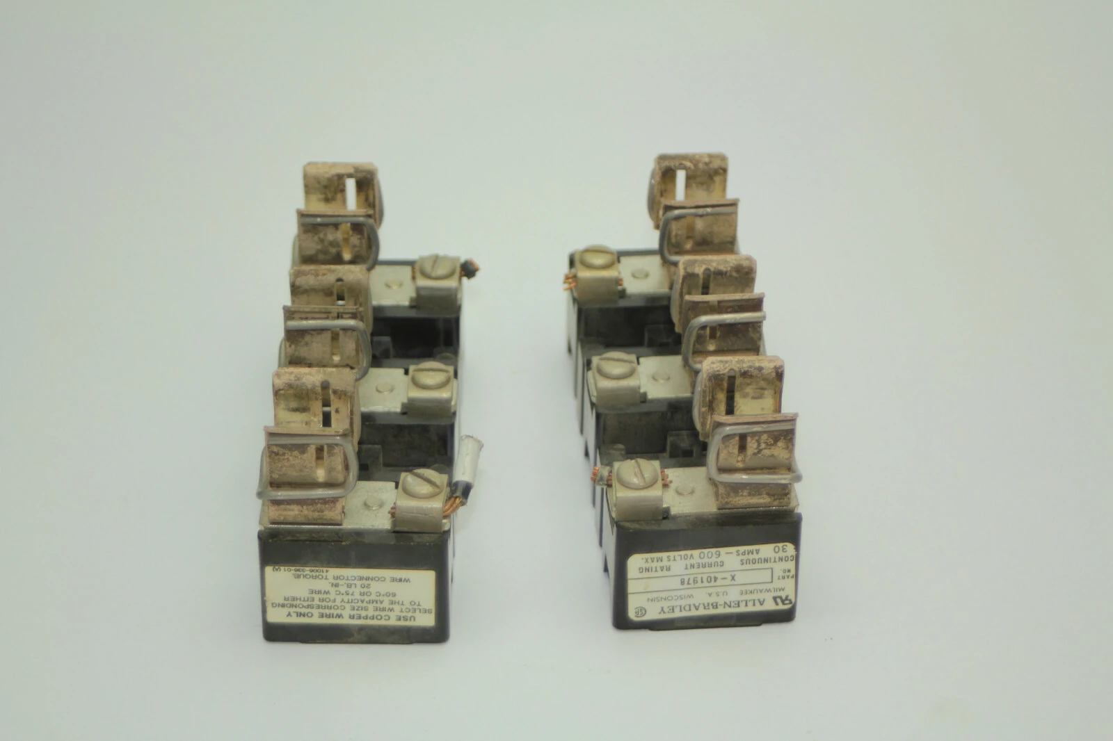 Used Allen-Bradley X-401978 Fuse Accessories California US | Davliegogo LLC #1707424
