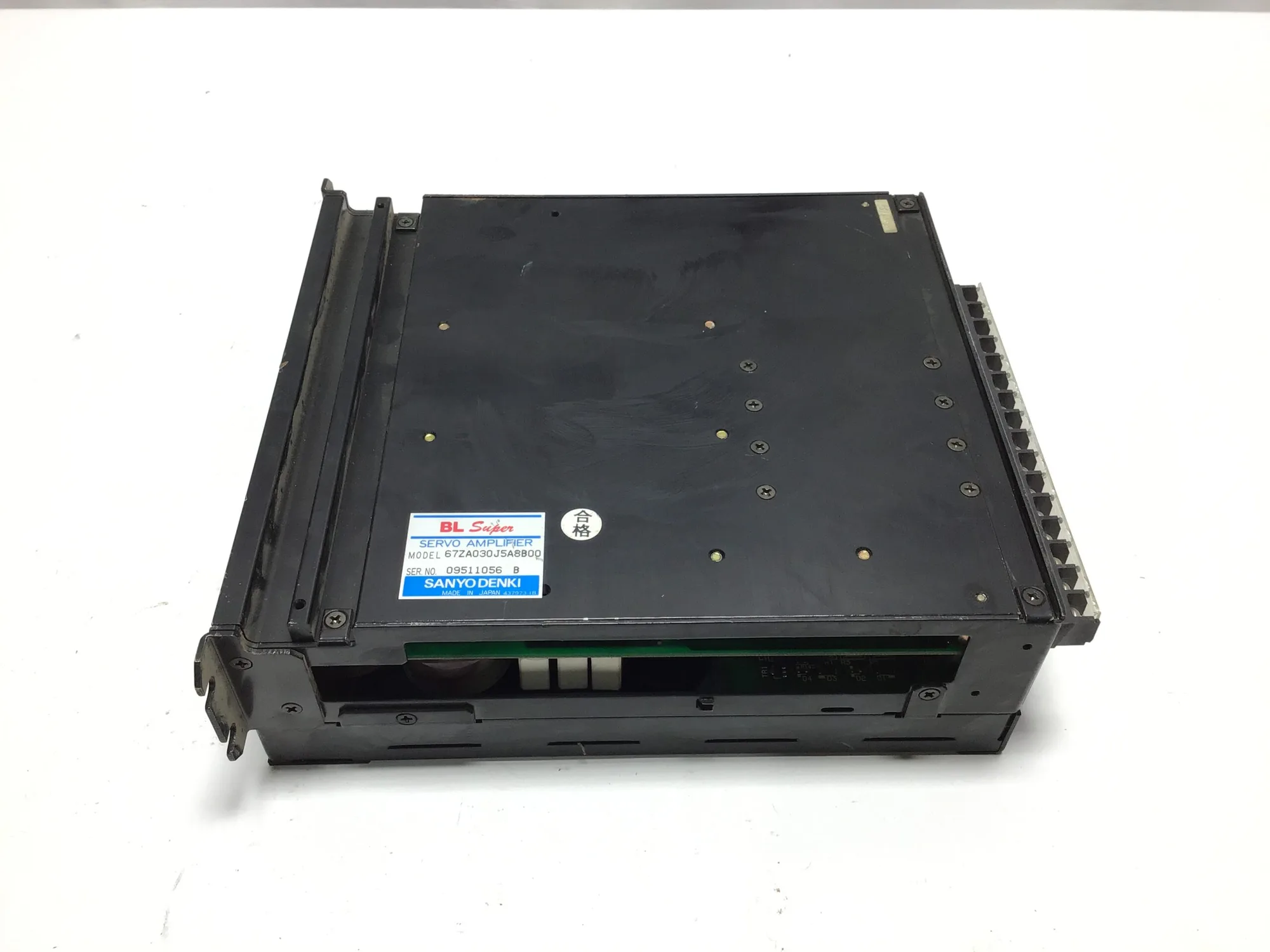 USED SANYO DENKI ⚙️ MODEL: SANYO DENKI 67ZA030J5A8B00 BL SUPER SERVO AMPLIFIER