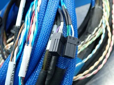 NEW FANUC EE6102211006