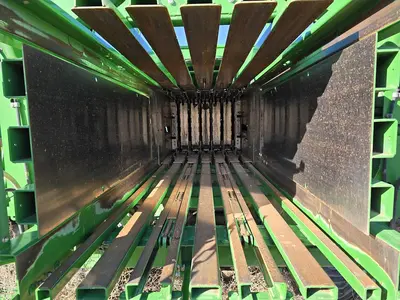 USED 2019 JOHN DEERE L341