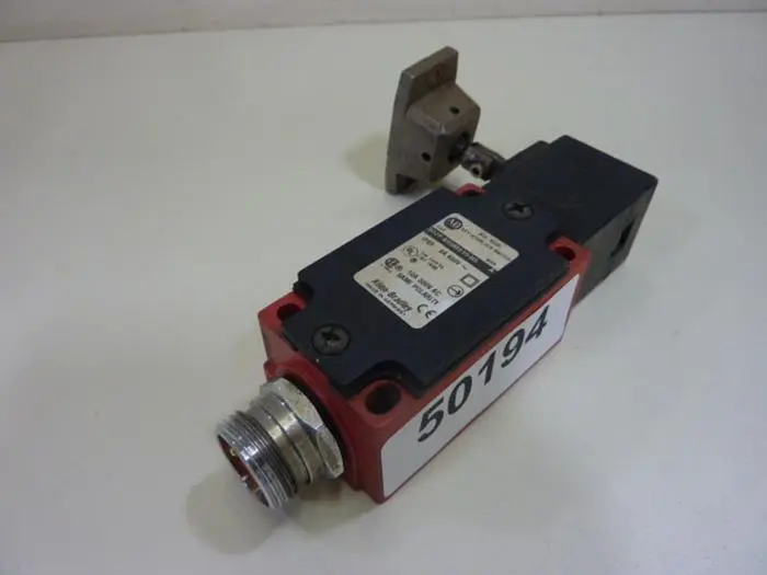Used ALLEN BRADLEY 802F-E60MS10-N5 SER A Relays & Switches Michigan US | Ideal Machinery #571717