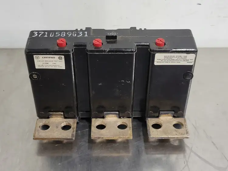 Used WESTINGHOUSE HNB31200T Switchgears British Columbia CA | Lenmark #244747