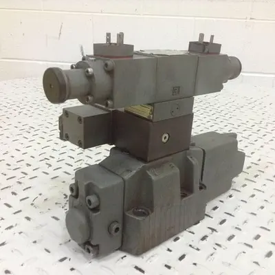 USED REXROTH 4WRZ16W1-150-50/6A24N9EZ4/D3MR-XXX