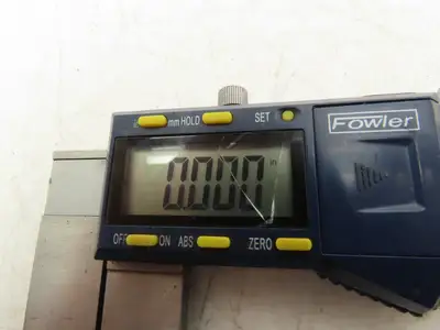 Fowler 54-100-312-0 Xtra-Range Digital Caliper 12" 300mm Nib Jaws *Cracked Glass