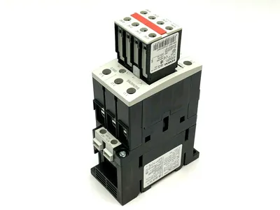 3RT1036-1BB44-3MA0 | Siemens  Power Contactor - Used