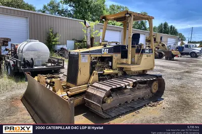 Used 2000 CATERPILLAR D4C LGP III HYSTAT Bulldozers Alabama US | Proxy Equipment #1377980