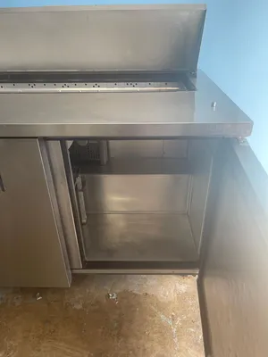 75-0339 True 48'' Self Contained Sandwich Prep Station Cooler TSSU-48-12-HC