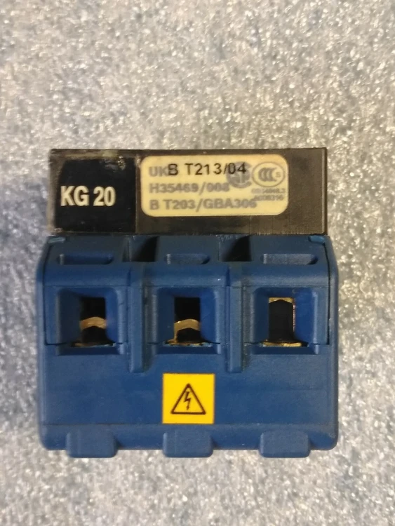 Used Kraus & Naimer KG20 Relays & Switches Arizona US | ASSET CONVERSION SPECIALISTS, INC. #312753