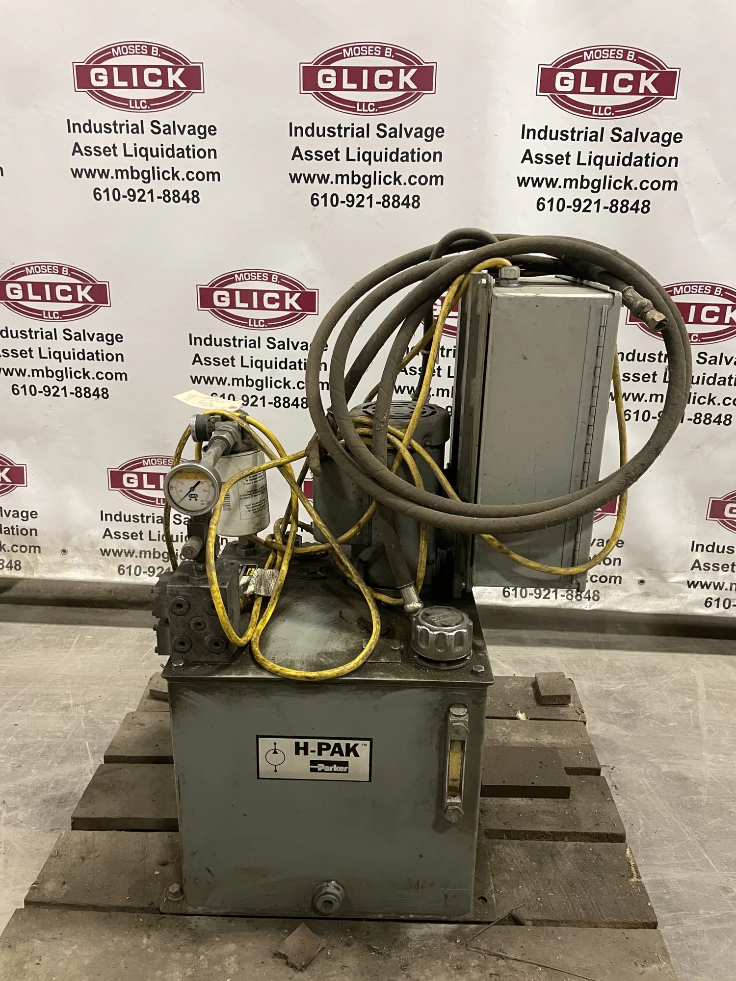 Parker H-PAK H11.8C1M32AAPK0/10 Hydraulic Pump / Power Unit 640PSI 1.8GPM 10gal