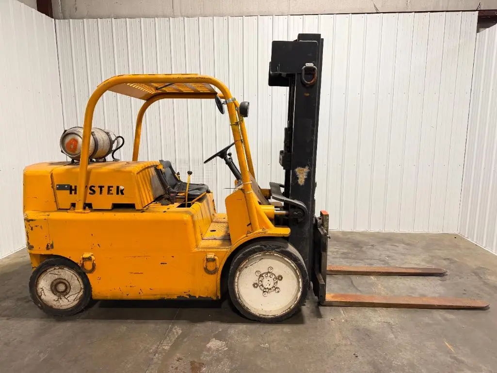 Used _UNKNOWN_ _UNKNOWN_ Liquid Propane Forklifts Ohio US | Myron Bowling Auctioneers Inc #1553603