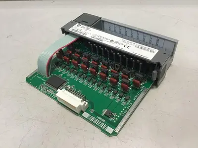 USED ALLEN BRADLEY 1746-OV16 SER C