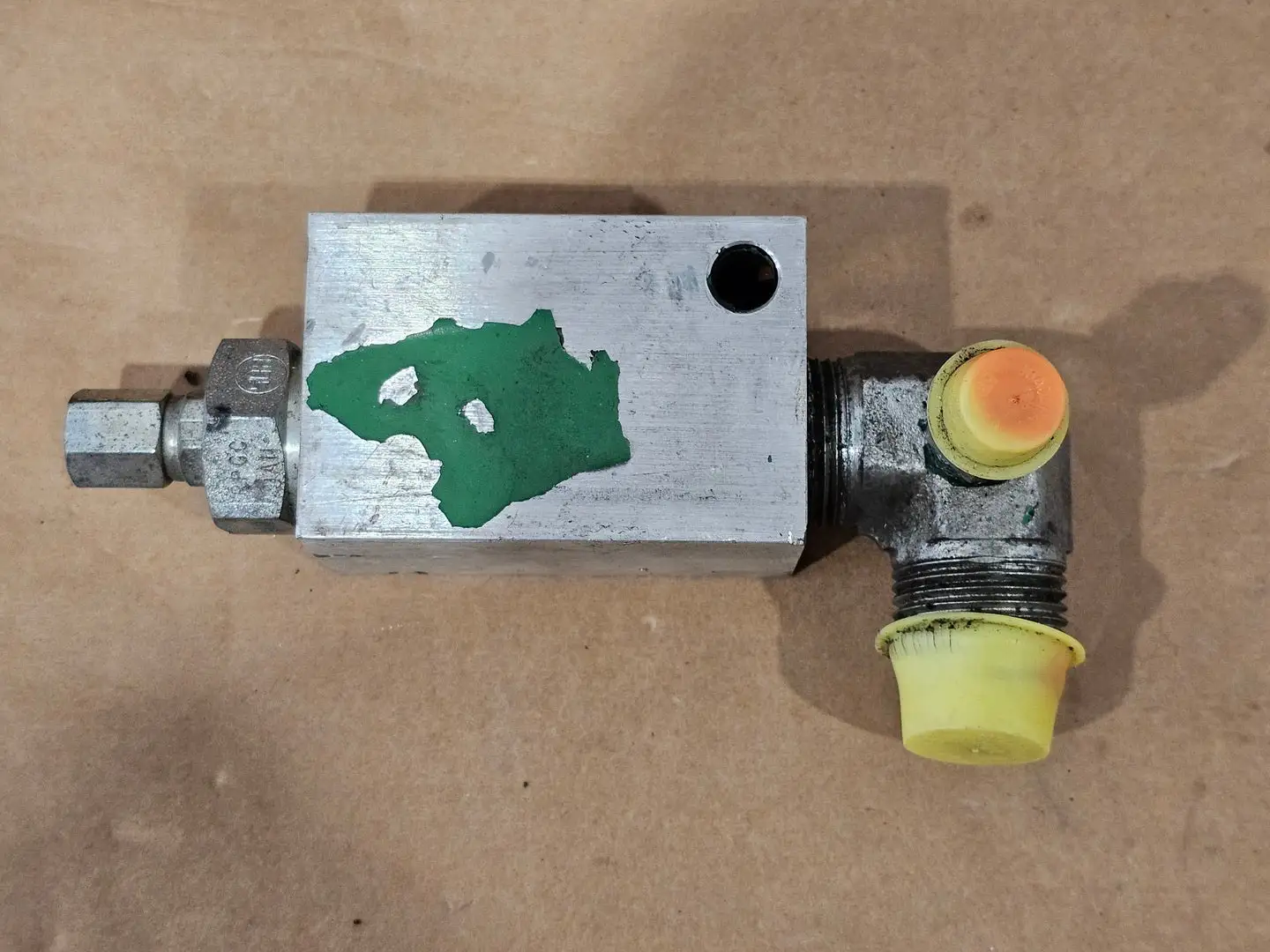 Used SUN HYDRAULICS CAD 8BJ8 Parts (Hydraulics and Pneumatics) British Columbia CA | Lenmark #1440872
