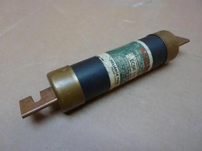 Used RELIANCE ELECTRIC ECSR-175A Fuses Michigan US | Ideal Machinery #709973