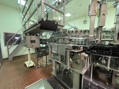 Used KHS 72-12 Beverage Equipment - Carbonated Monoblock South Carolina US | Beverage Industries #1359615