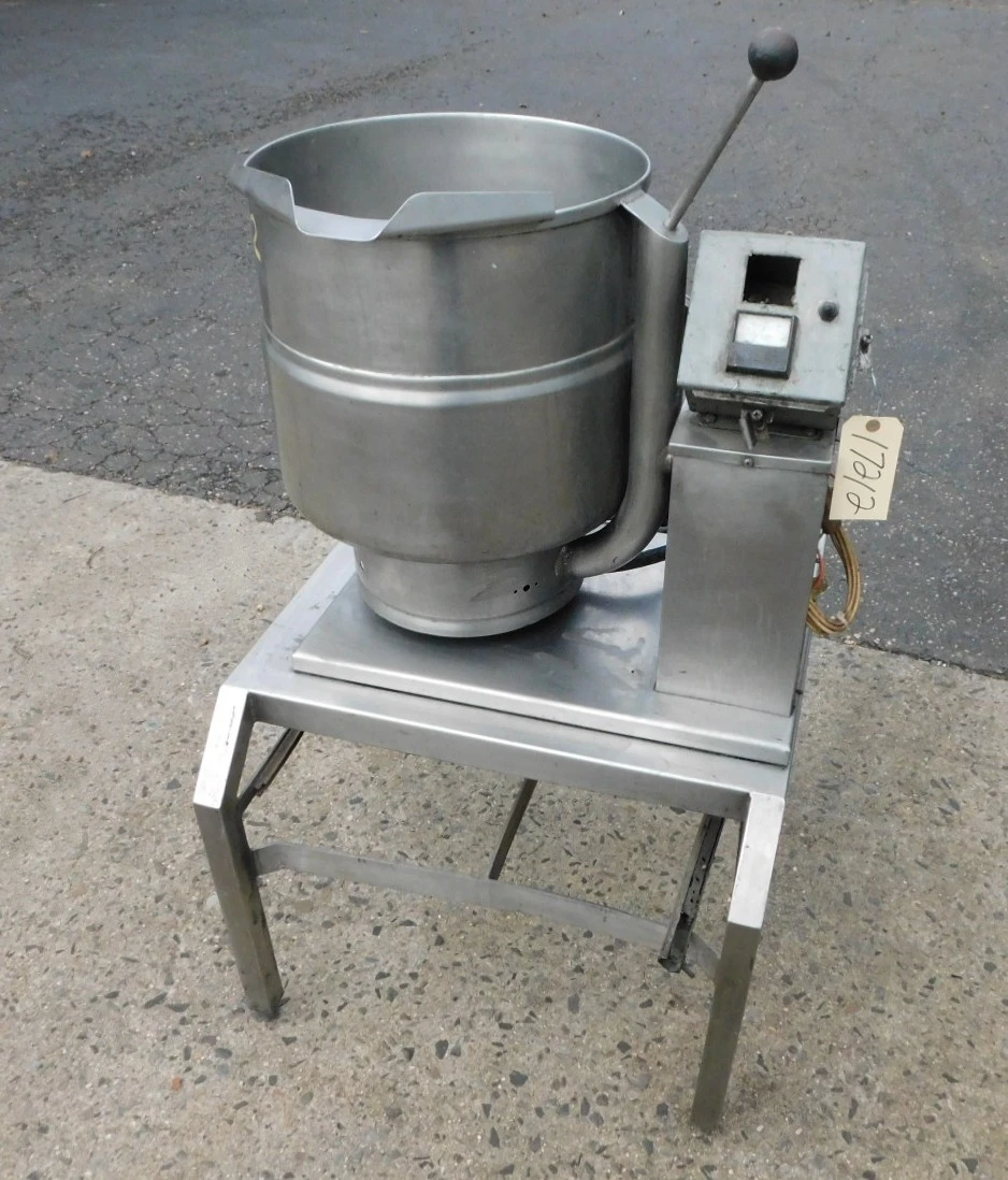 USED GROEN TILTING KETTLE TDB/7-40