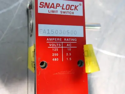 USED NAMCO CONTROLS EA15030500