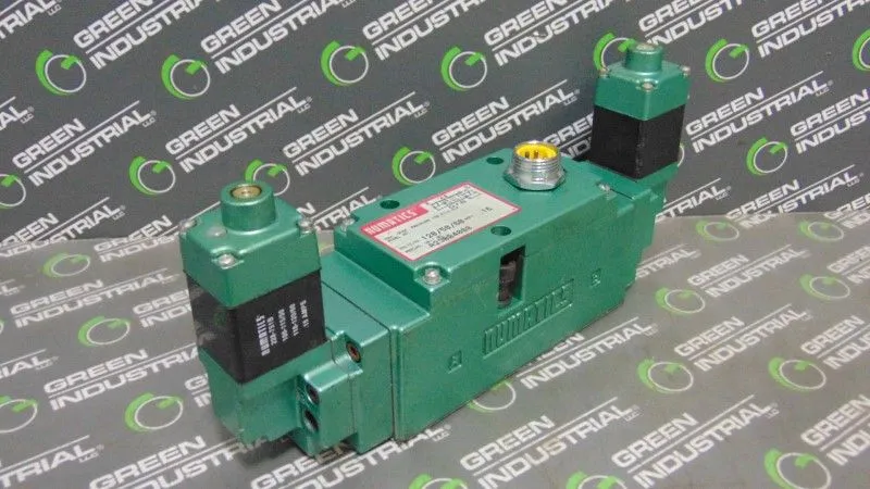 Numatics A23BB4008 Sol-Pilot Valve 150PSIG-AIR .16A 120V 50/60Hz Used