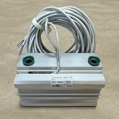 NEW SMC CDQ2B32-50D-F9BWL