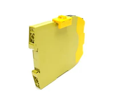 USED PILZ PNOZ S8 24VDC 2N/O, 750108, PNOZ