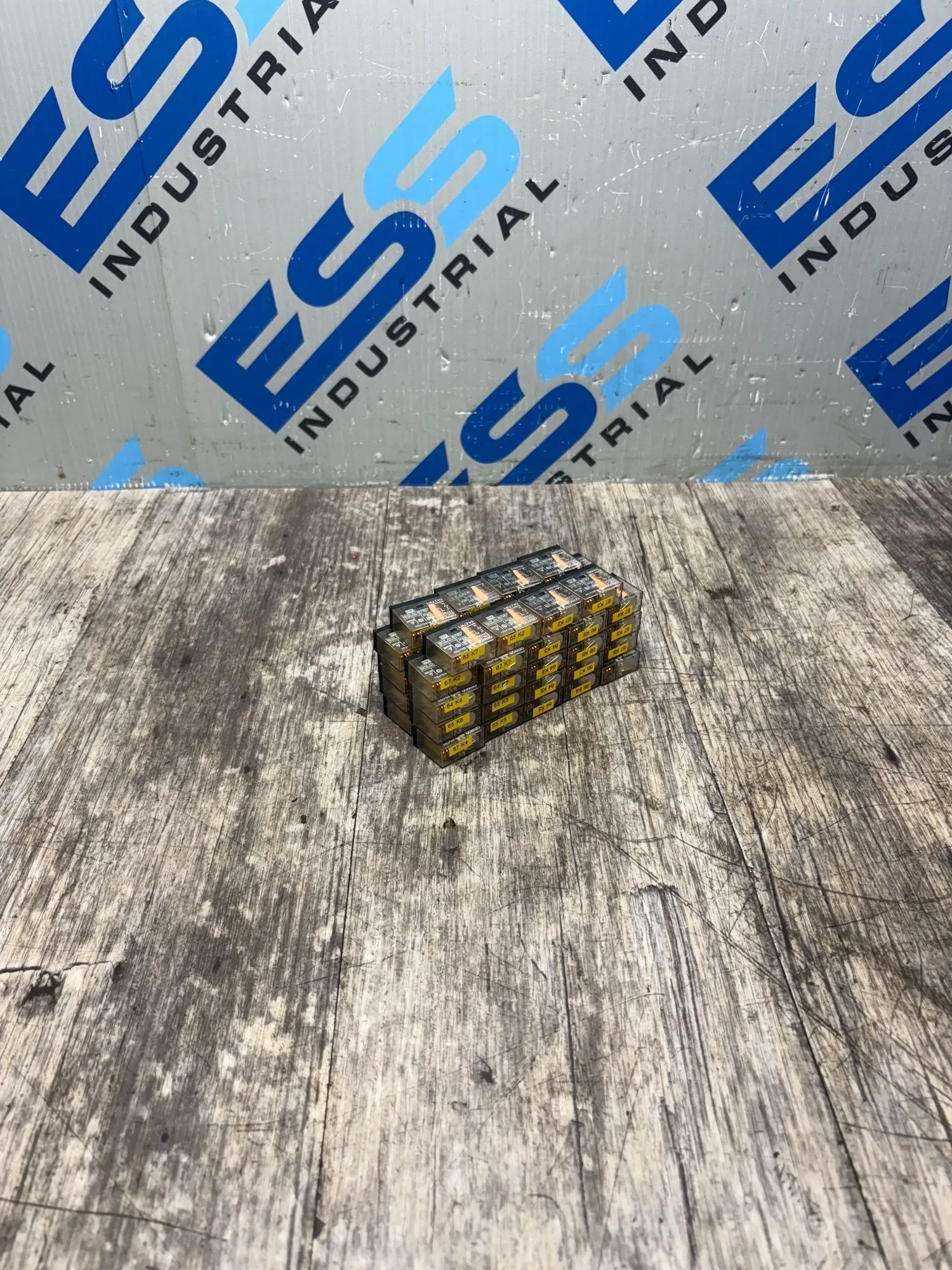 Used OMRON G2R-1 Misc Electrical & Power Parts South Carolina US | ESS Industrial Equipment Sales #1403908