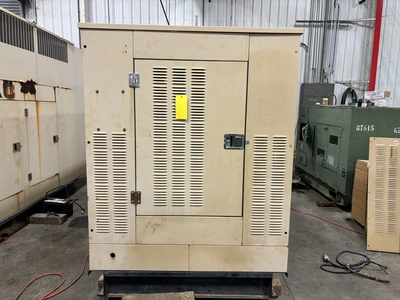 USED 2001 GENRAC SD400