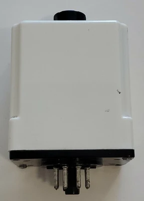 NEW Allen Bradley 700-HT12AA24