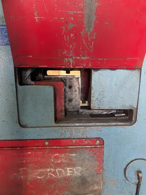 Used KINGSLAND ENGINEERING CO. LTD 65XA Ironworkers British Columbia CA | Lenmark #1424600