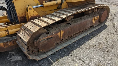 USED 2006 DEERE 750J LT