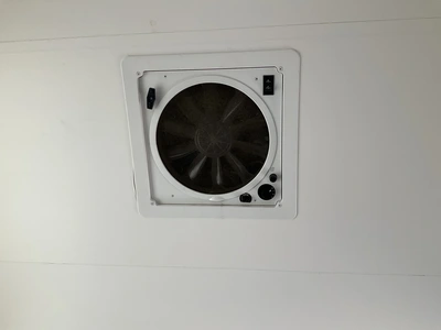 USED 2022 COLUMBIA ALINER EXPEDITION