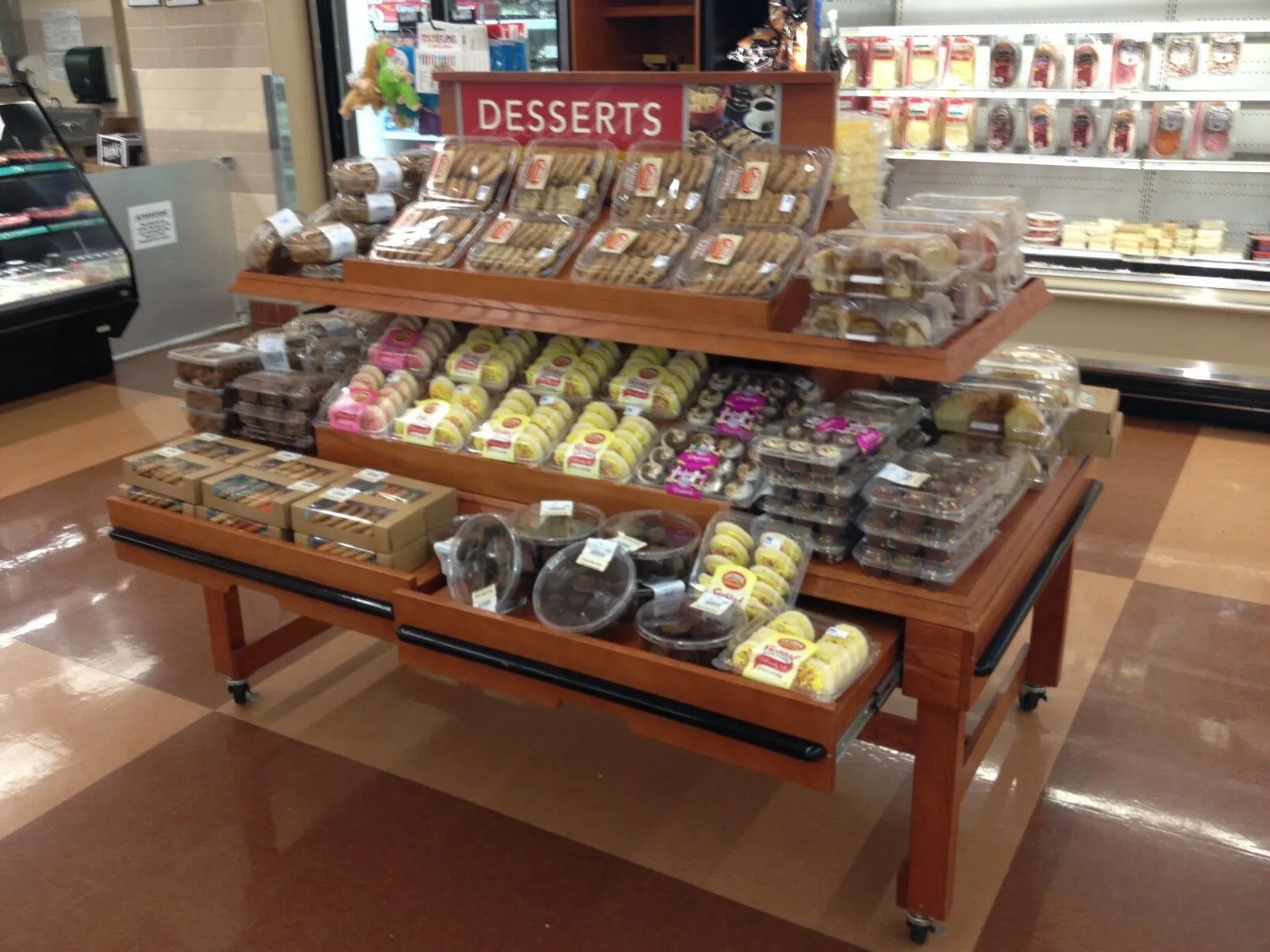 MOBILE BAKERY MERCHANDISER DISPLAY TABLE (6′ X 3′)