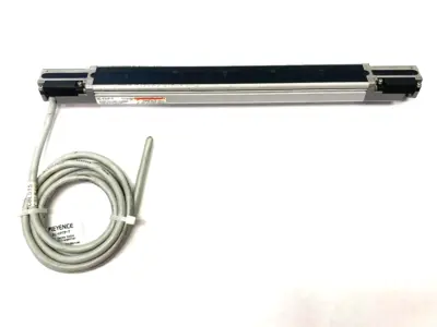 Used KEYENCE Safety Light Curtain Transmitter & Receiver Set HEAVILY SCUFFED Light Curtains & Grids Michigan US | Maverick Industrial Sales #1392431