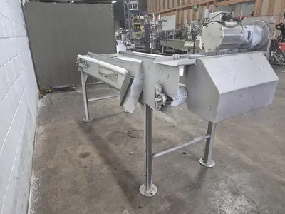 6.75 Feet Sorting Conveyor