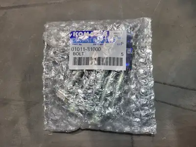 NEW KOMATSU 01011-81000