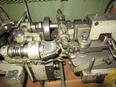 8611-100 Used RUF Large Curb Chain Making Machine