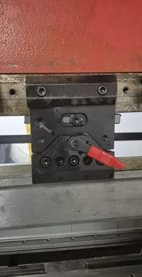 USED 2001 AMADA HFE 80-25S