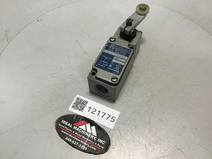 USED TELEMECANIQUE C2JK05