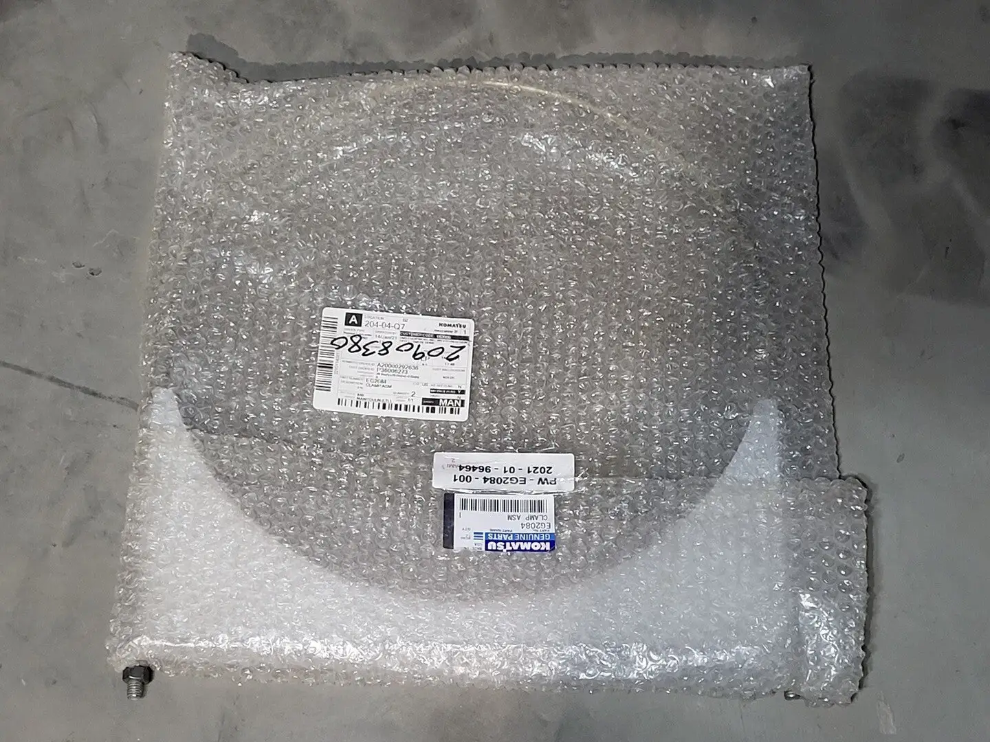 NEW KOMATSU EG2084