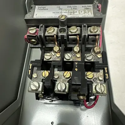 Used WESTINGHOUSE A200M1CACDW Starters | Surplus Asset Holdings #1205253