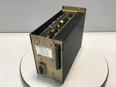 USED HUSKY 9152