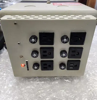 PACIFIC POWER CONTROL 2 KVA LINE CONDITIONER